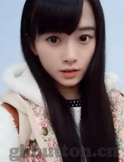 香蕉视频成人-香蕉视频成人，网络时代下的信息选择与责任